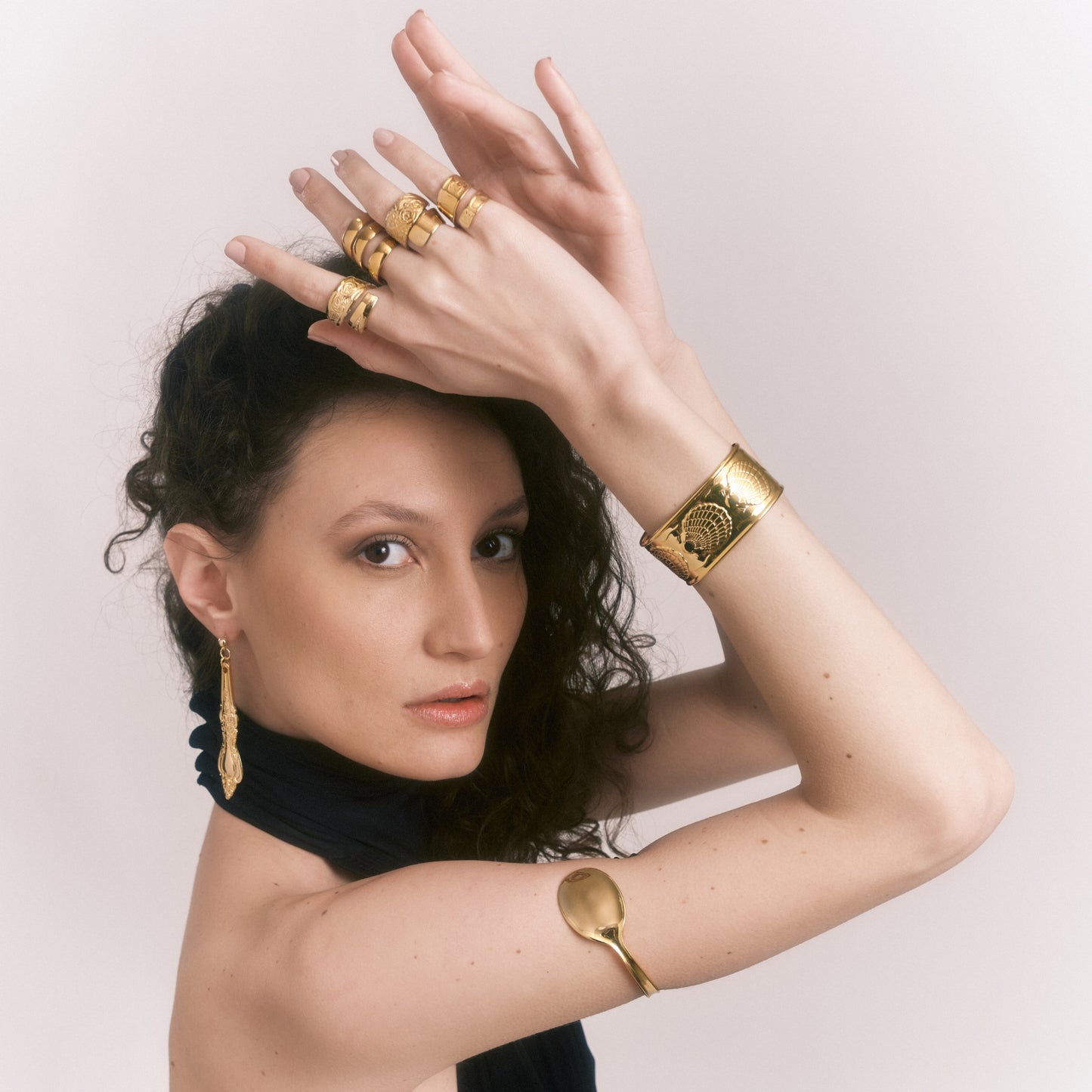 REVIVE Venus Bracelet