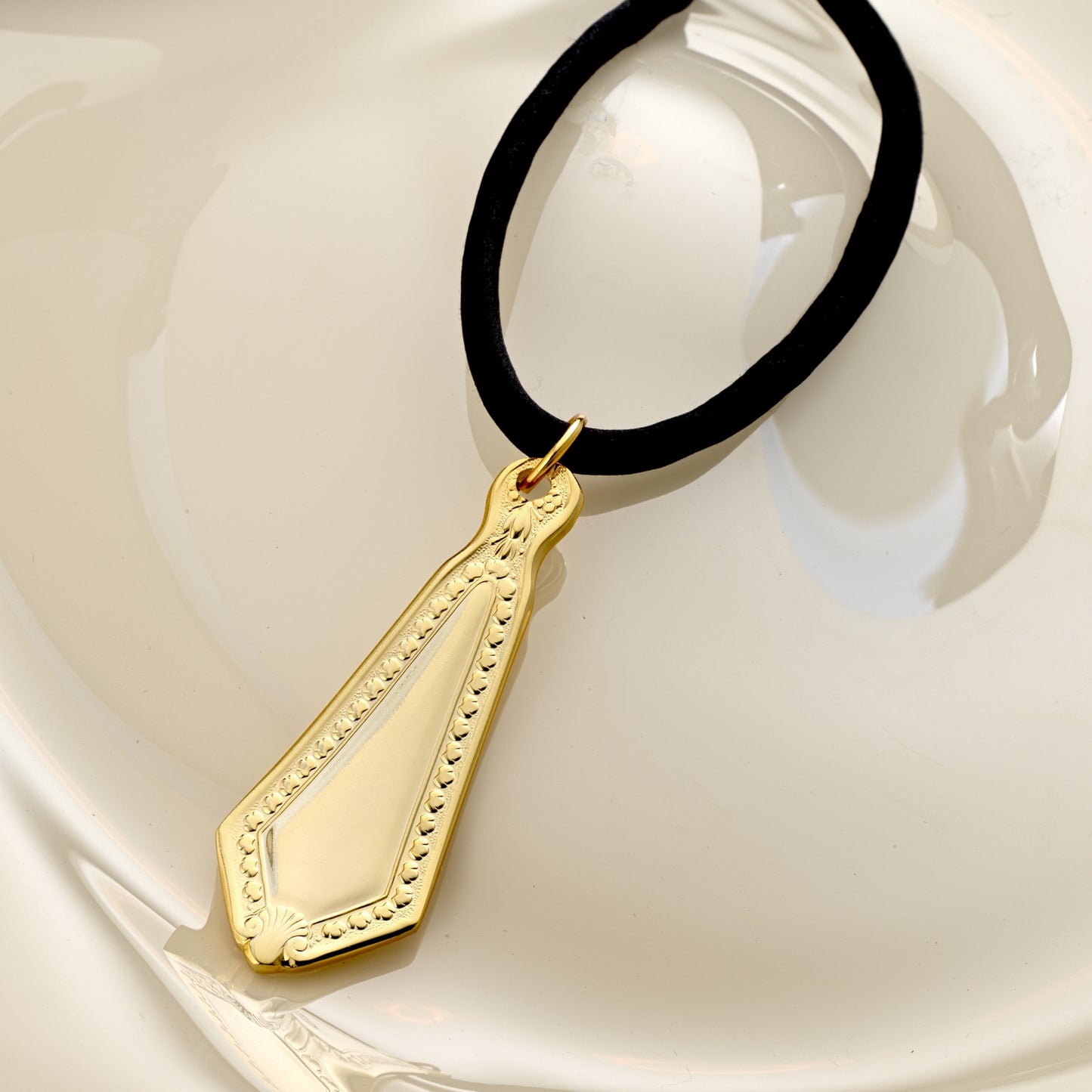 REVIVE Pendant