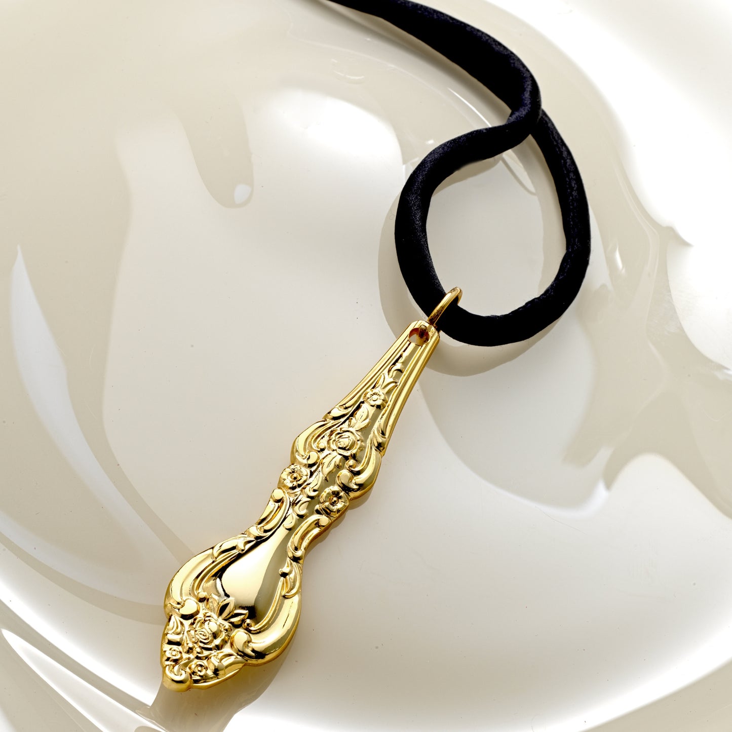 REVIVE Pendant