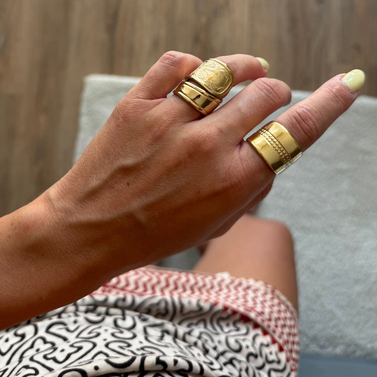 REVIVE Eos Ring