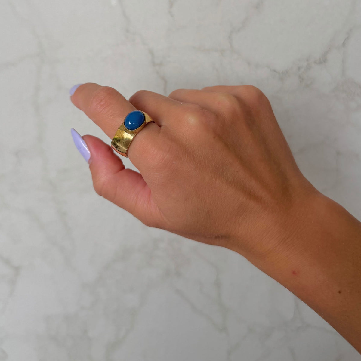 Hug Ring