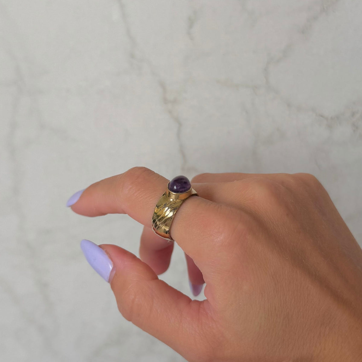Hug Ring