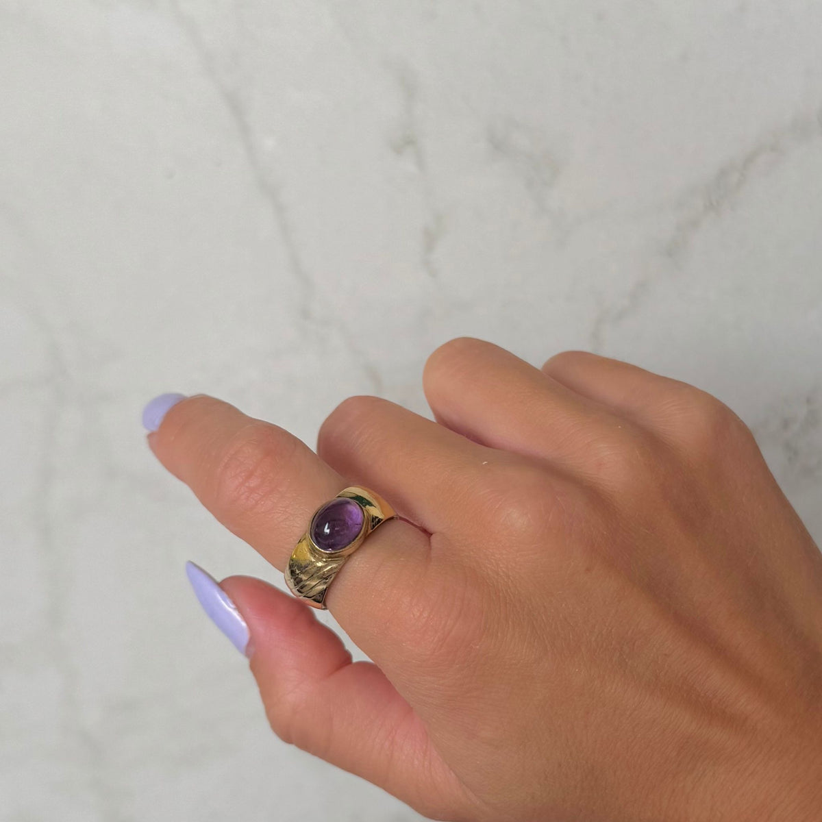 Hug Ring