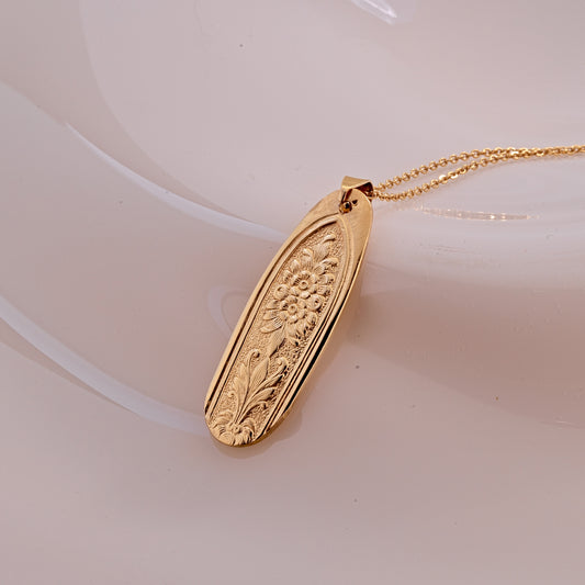 Hera Pendant Necklace