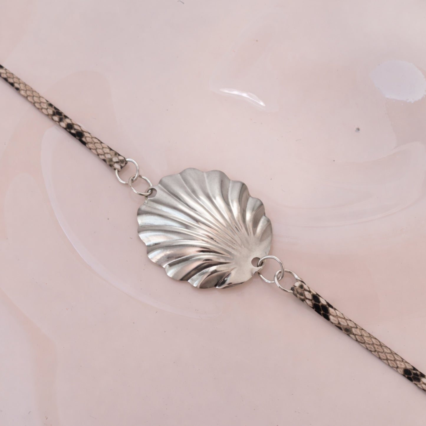 Venus leather belt silver